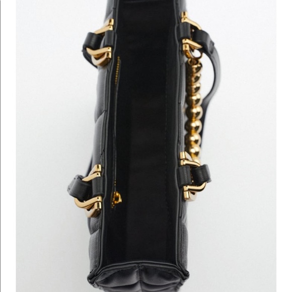 Sac matelassé petites boules sur le devant .Doubleur avec poche Bandoulièr - Picture 5 of 7